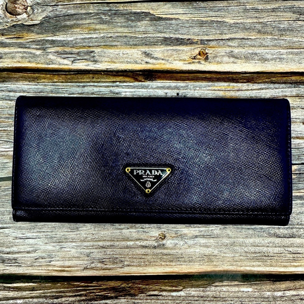 Prada Saffiano Leather Wallet Purple EUC - Picture 1 of 16